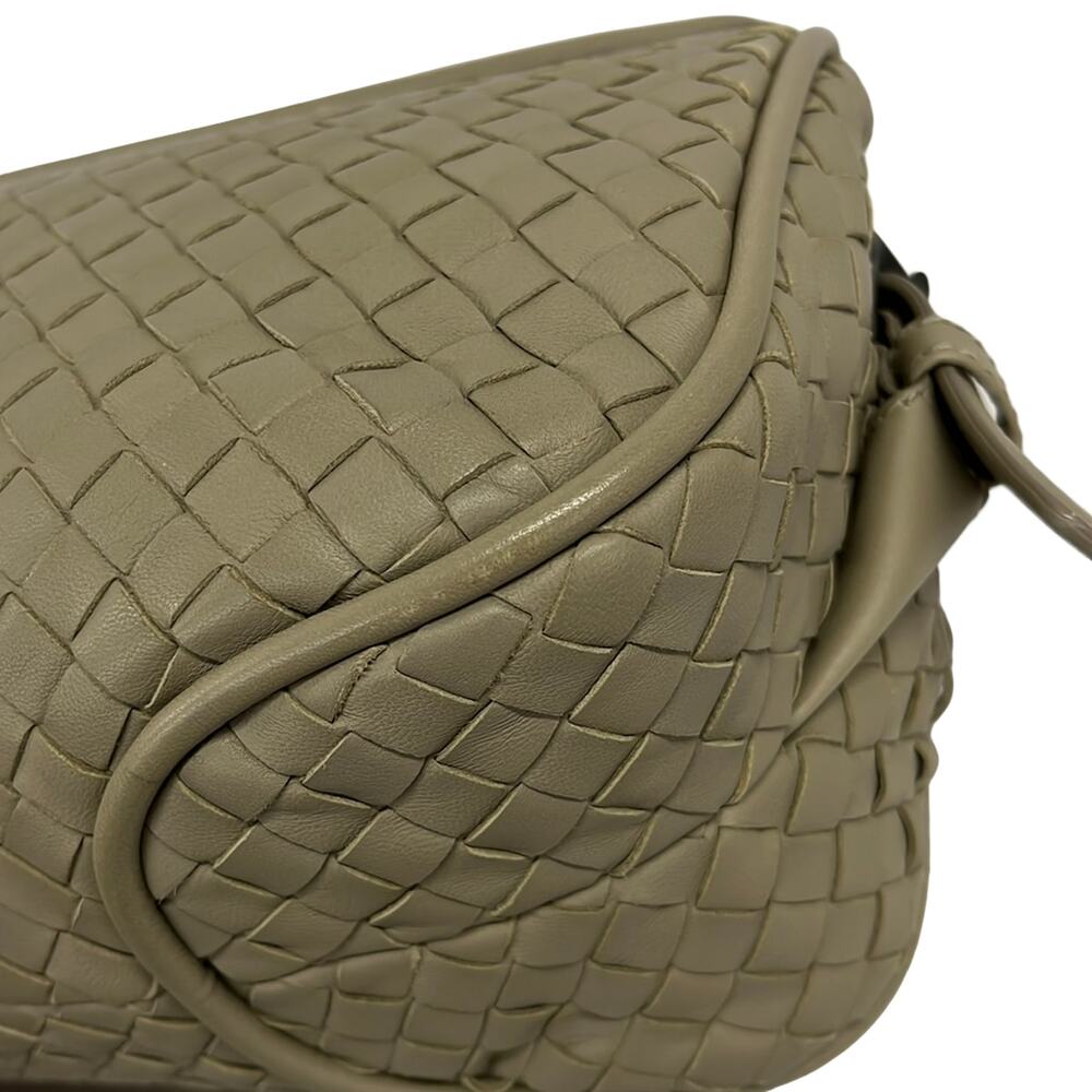 Bottega Veneta Intrecciato Shoulder Bag - Picture 6 of 10